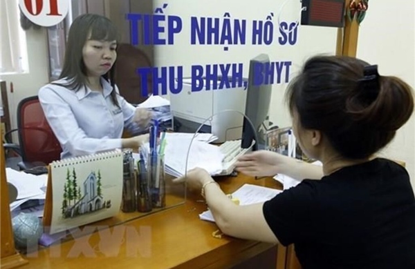Tiền ăn trưa, điện thoại, xăng xe, xếp hạng lao động... có phải đóng BHXH theo Luật BHXH mới không?