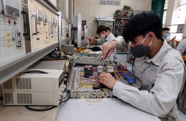 Quy định kiến thức văn hóa giáo dục phổ thông trong chương trình đào tạo các ngành, nghề đặc thù