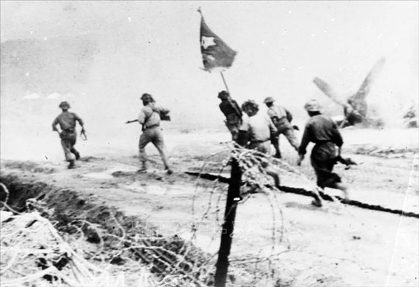 Ngày 3/5/1954: Trung đoàn 36, Ðại đoàn 308 tiến công làm chủ cứ điểm 311B ở phía Tây Mường Thanh
