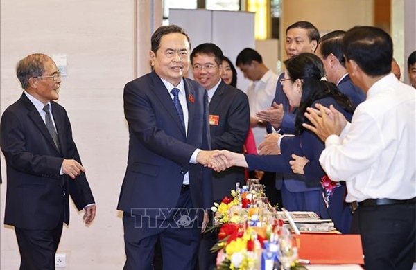 Chủ tịch Quốc hội dự Đại hội đại biểu Đảng bộ Văn phòng Quốc hội lần thứ 15