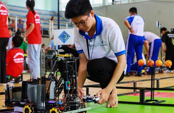 Chung kết Cuộc thi Sáng tạo Robot Đồng bằng sông Cửu Long