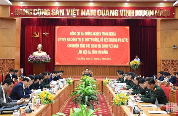 Đại tướng Nguyễn Trọng Nghĩa làm việc tại tỉnh Cao Bằng