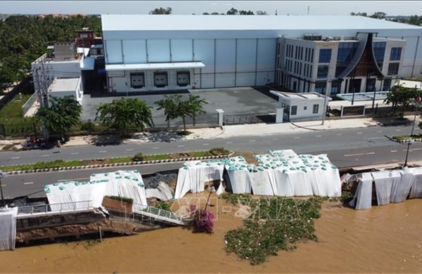 Đồng Tháp khẩn trương khắc phục sạt lở Kè Thường Thới Tiền