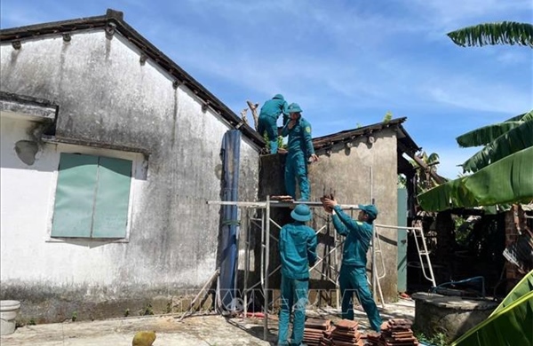 Đà Nẵng: 49 ngôi nhà bị hư hại do mưa lớn, lốc xoáy đã được khắc phục