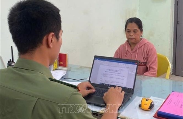 Đừng để bạo hành trẻ em chỉ được phát hiện qua mạng xã hội