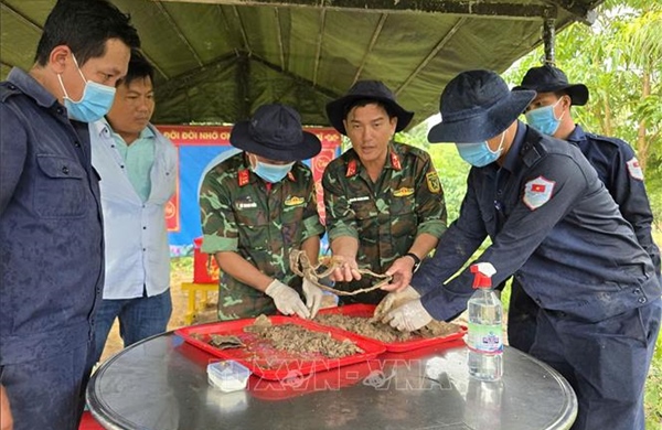 Nỗ lực hoàn thành lấy mẫu sinh phẩm hài cốt liệt sĩ chưa xác định được thông tin trước ngày 30/4/2027 ​