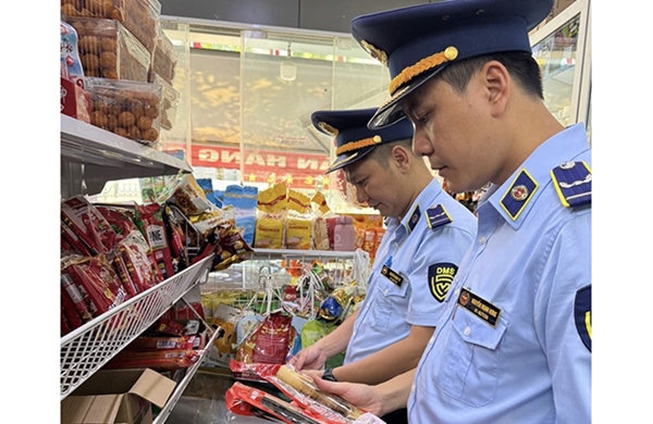 Hà Nội kiểm soát chặt nguồn gốc, an toàn hàng hóa dịp Tết Trung thu