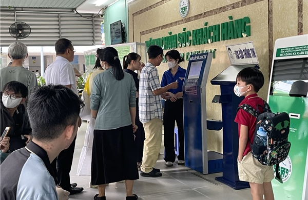 TP Hồ Chí Minh triển khai đồng bộ giải pháp ngăn &#39;cò&#39; khám bệnh, chữa bệnh