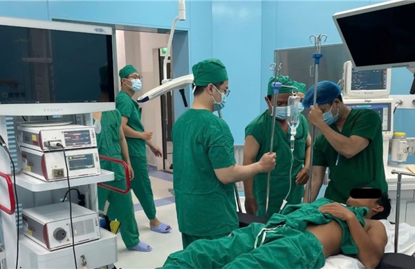 Bao phủ dịch vụ y tế toàn diện - Bài cuối: Y tế chuyên sâu ngày càng gần dân và hiệu quả