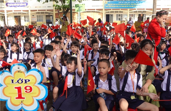 Cảnh báo nguy cơ nhiều bệnh truyền nhiễm bùng phát trong mùa tựu trường