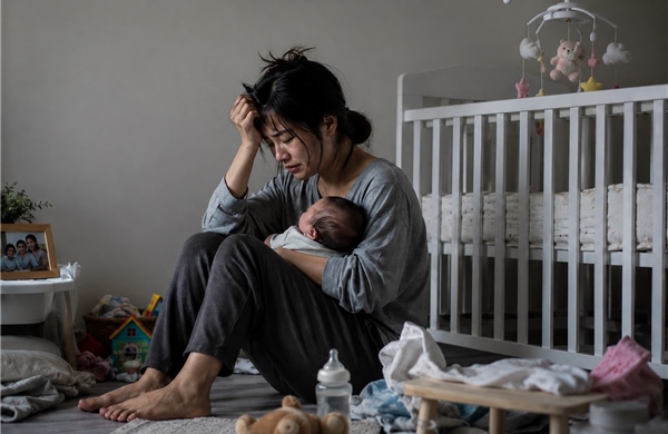 Phụ nữ đối mặt nhiều nguy cơ rối loạn tâm thần suốt cuộc đời