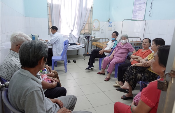 Người dân TP Hồ Chí Minh sẽ được khám sức khỏe miễn phí định kỳ