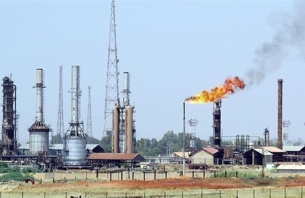 Tổng thống Mỹ bất ngờ &#39;mở đường&#39; cho Trung Quốc mua dầu Iran