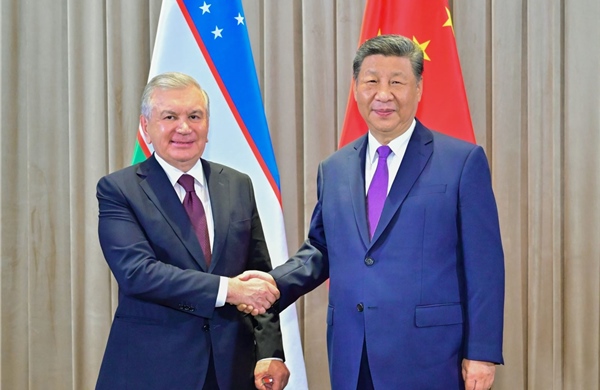 Uzbekistan tìm cách cân bằng hợp tác năng lượng hạt nhân với Nga và Trung Quốc