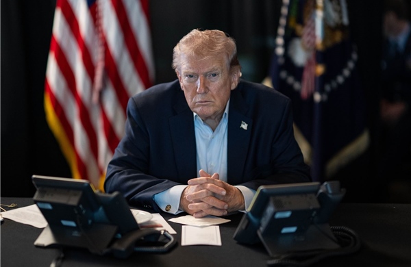 Tổng thống Trump và thuế quan 'Ngày Giải phóng': 1 năm kinh tế toàn cầu rung chuyển