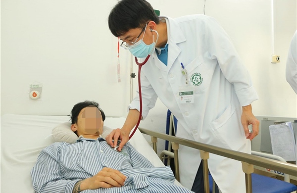 Người 'dệt' mạng lưới cấp cứu đột quỵ 