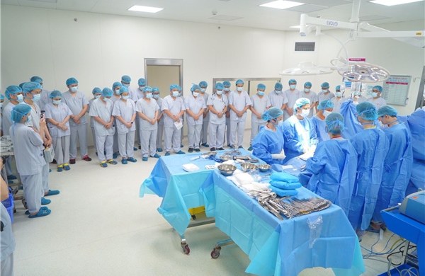 Người đàn ông chết não hiến đa tạng, hồi sinh nhiều cuộc đời 