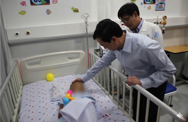 Bạo hành trẻ em là 'tội phạm ẩn', cần phòng ngừa từ gốc