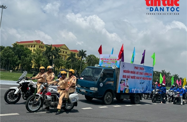 Hưởng ứng ngày Dân số thế giới: Thanh niên là trung tâm của phát triển bền vững