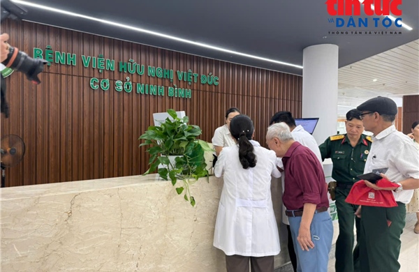 Bệnh viện Việt Đức cơ sở Ninh Bình đi vào hoạt động: Thỏa mong mỏi của người dân
