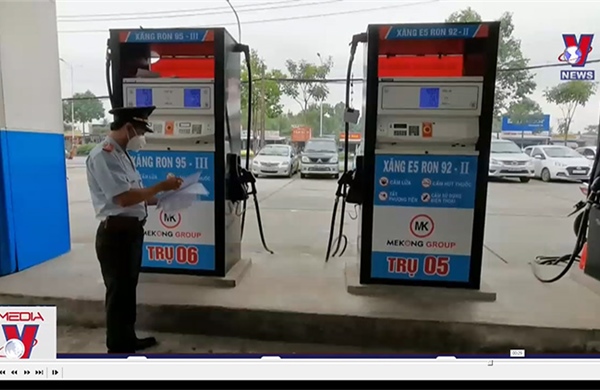 Xử lý nghiêm hành vi kinh doanh xăng dầu kém chất lượng