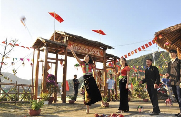 Điện Biên đăng cai Lễ hội ném còn Việt Nam, Lào và Trung Quốc lần thứ IX