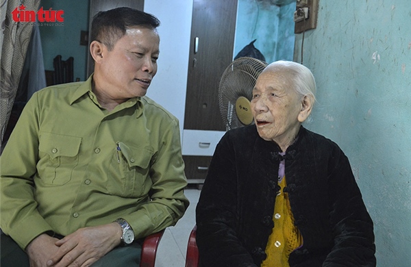 Cử tri cao tuổi háo hức chờ ngày hội bầu cử