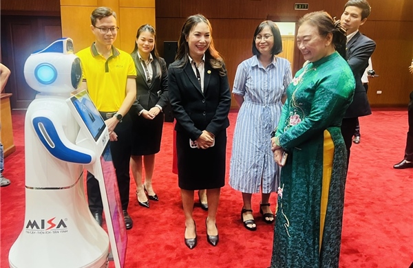 Hưởng ứng Nghị quyết 68, ‘Cổng thông tin thuế hỗ trợ doanh nhân’ có tích hợp AI