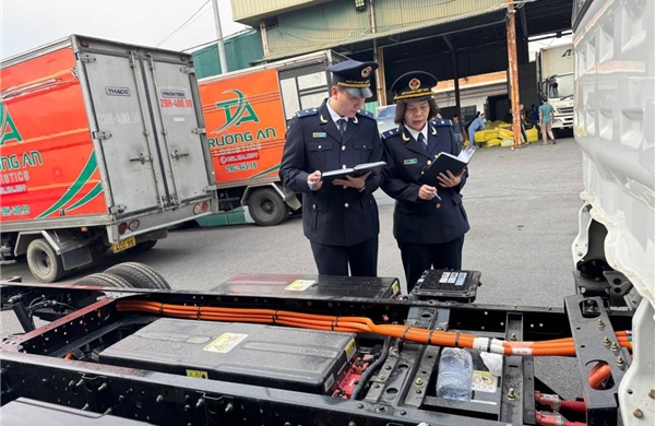  Năm 2026, tạo thuận lợi thương mại là nhiệm vụ hàng đầu của Hải quan 