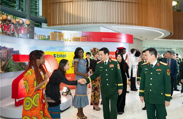  Đầu tư ra nước ngoài, thể hiện năng lực làm chủ công nghệ nhà mạng của Việt Nam