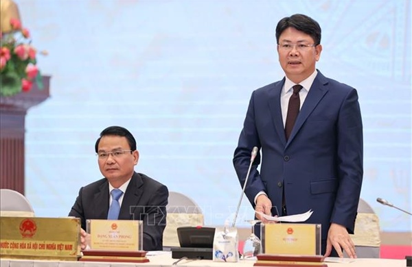 Làm rõ nhiều vấn đề cải cách thủ tục hành chính, xử lý ‘điểm nghẽn’ thể chế