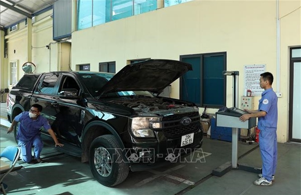 Cục Đăng kiểm được chỉ định tạm thời tổ chức thử nghiệm ghế trẻ em trên ô tô