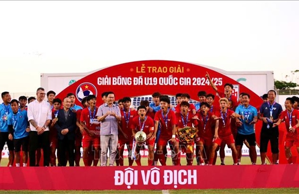 Đội U19 PVF vô địch Giải Bóng đá U19 Quốc gia 2024/2025