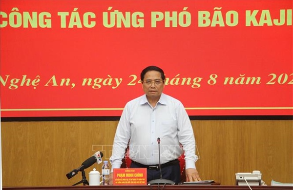 Thủ tướng Phạm Minh Chính trực tiếp chỉ đạo ứng phó bão số 5 tại Nghệ An