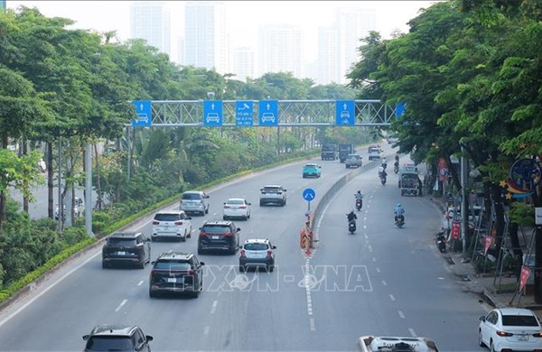 Hà Nội: Phân luồng từ xa trên tuyến đường Võ Chí Công
