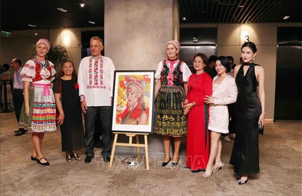Vun đắp tình đoàn kết, hữu nghị qua &#39;Ngày văn hóa Slovakia&#39;