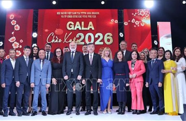 Gala 'Chào Xuân 2026' - điểm hẹn ấm áp của cộng đồng người Việt tại CH Séc
