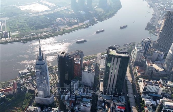 Đà mới trước ngưỡng bản lề 