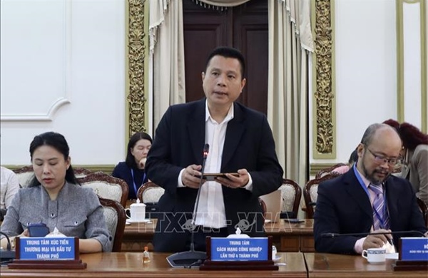 Kiều bào hiến kế chuyển đổi xanh - số