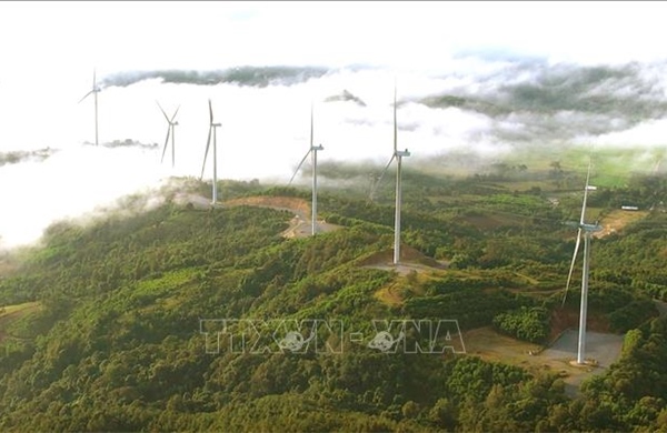 Thúc đẩy phát triển ngành công nghiệp năng lượng tái tạo, năng lượng mới