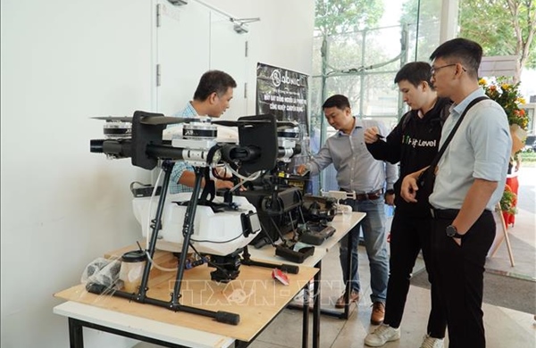 Tận dụng thời cơ, vượt qua thách thức tiếp tục phát triển nhanh và bền vững đất nước