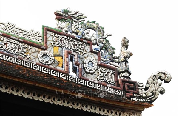 Độc đáo nghệ thuật trang trí tạo hình tại Thái Bình lâu - Đại Nội Huế