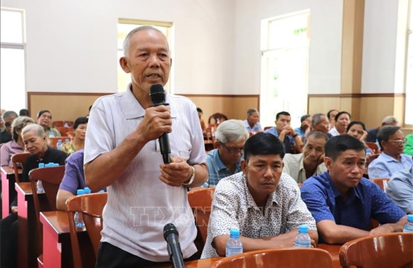 Cử tri vùng Đồng Tháp Mười đề nghị sớm nâng cấp Quốc lộ 62, xây dựng cầu đường kết nối liên vùng