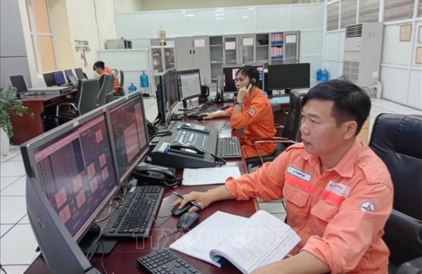 Gần 400 thủy điện nhỏ giảm áp lực phụ tải miền Bắc
