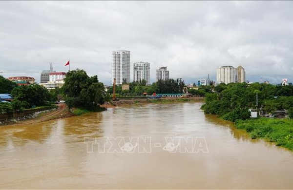 Vận hành xả nước qua tràn hồ Núi Cốc, chủ động ứng phó mưa lũ