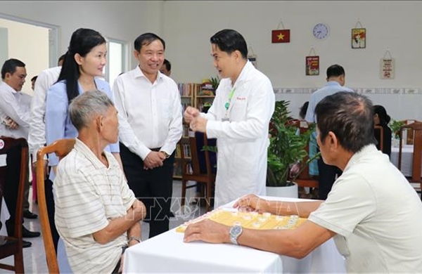 Đẩy mạnh mô hình chăm sóc y tế cho người cao tuổi tại Đồng Nai