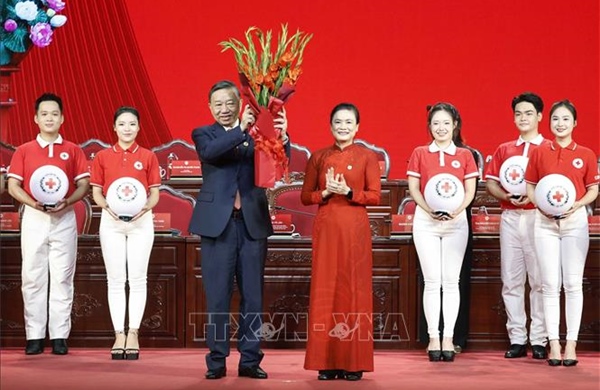 Tổng Bí thư, Chủ tịch nước Tô Lâm dự Đại hội đại biểu toàn quốc Hội Chữ thập đỏ Việt Nam lần thứ XII
