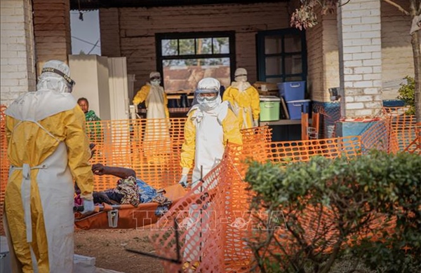 WHO cảnh báo tốc độ lây lan dịch Ebola 'khác thường' ở CHDC Congo