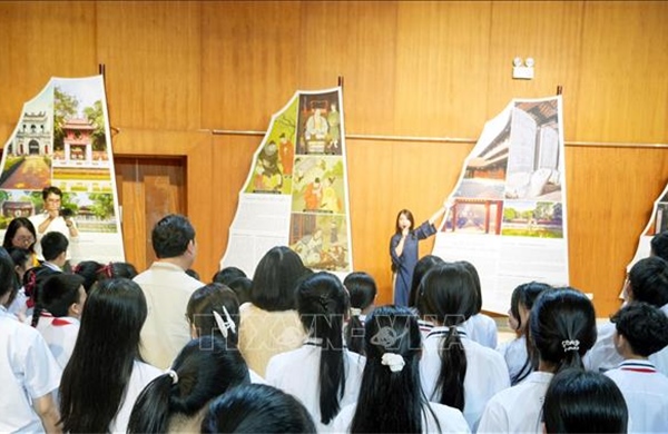 Giáo dục truyền thống hiếu học cho thế hệ trẻ