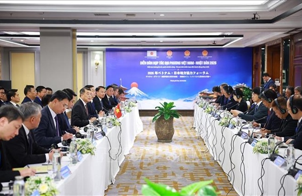 Thủ tướng Lê Minh Hưng làm việc với Đoàn đại biểu địa phương Nhật Bản